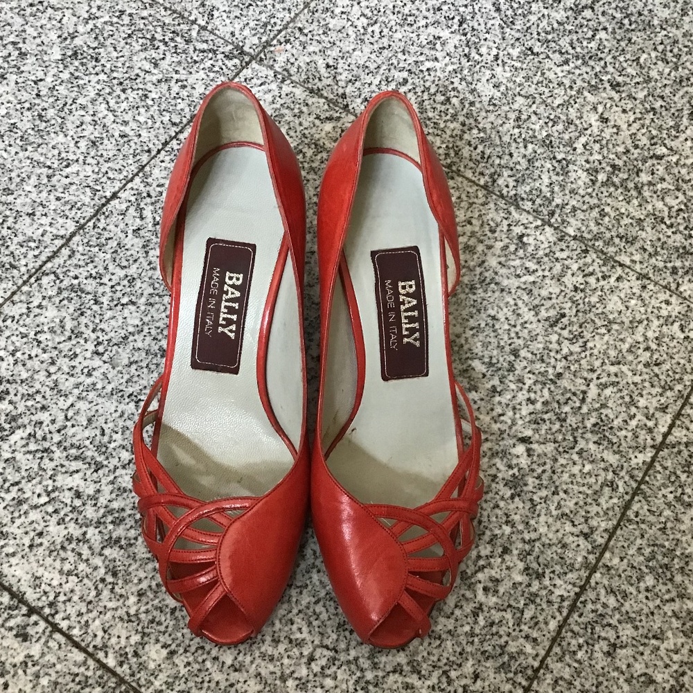 Bally peep toe red sandals 5.5